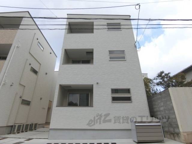 REGALESTサンメゾン四ノ宮外観写真2