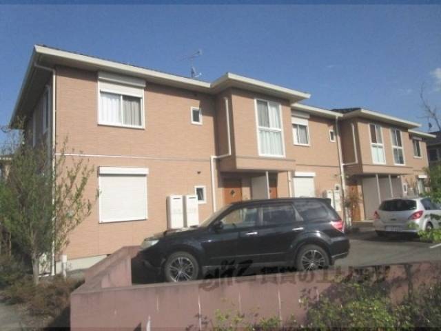 メゾン・リヴェール外観写真2