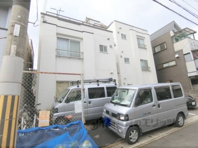 鴨戸ハイツ外観写真2