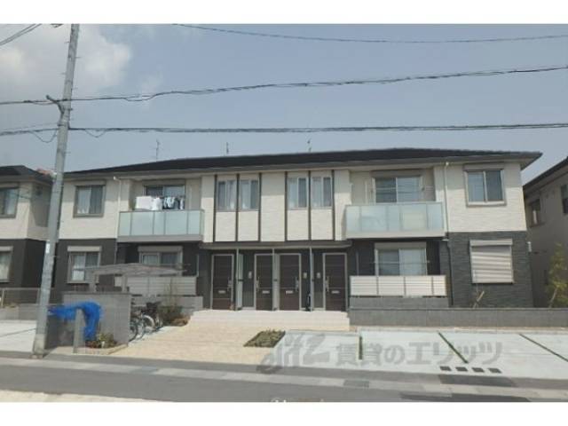 シャーメゾン北畠B外観写真3
