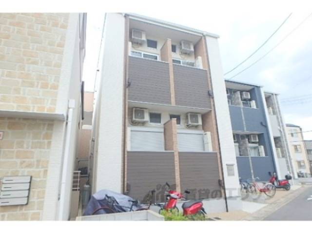 ハーモニーテラス高塚外観写真1