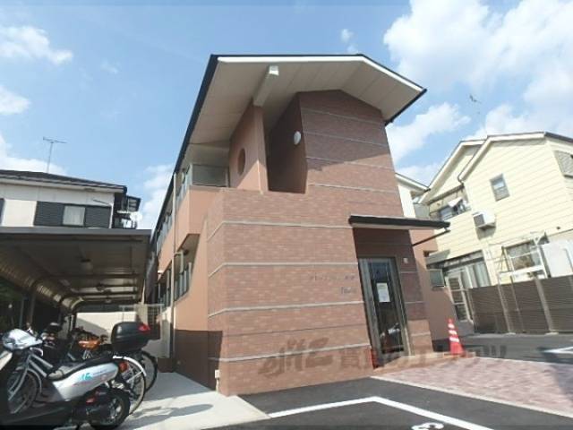 グレースコート御陵外観写真2