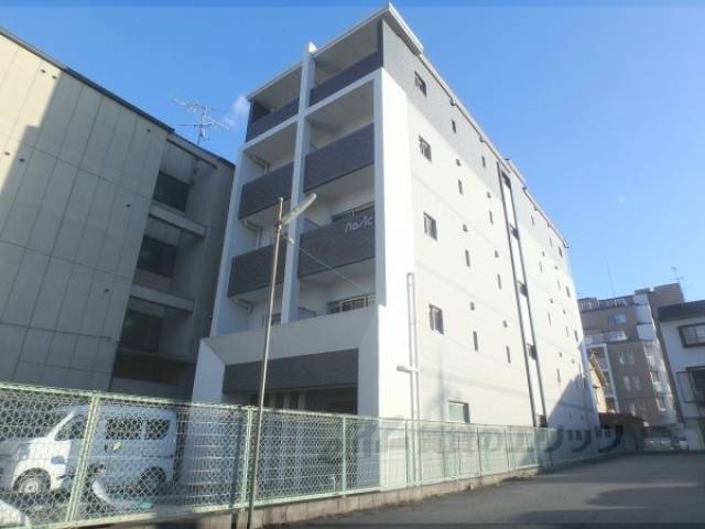 フェイバル二条外観写真1