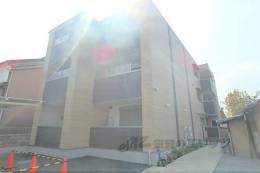 ヴァンデミーア鳥羽外観写真