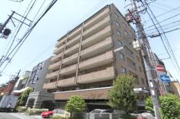 グラビスコート三条堺町外観写真