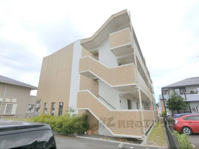 タイハイツ南出外観写真3