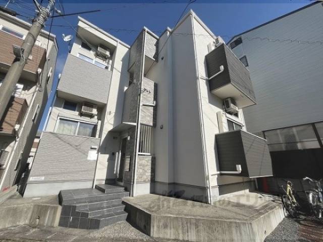 アンビエンテ外観写真1