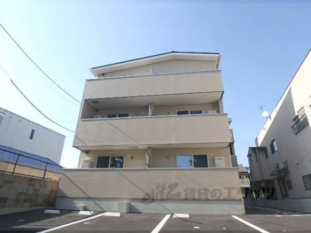 カーサ・フェリーチェ丸太町外観写真2