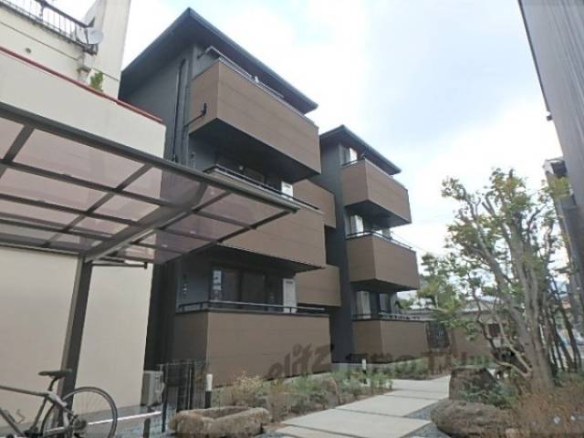 ガーデン鴨川御所東外観写真3