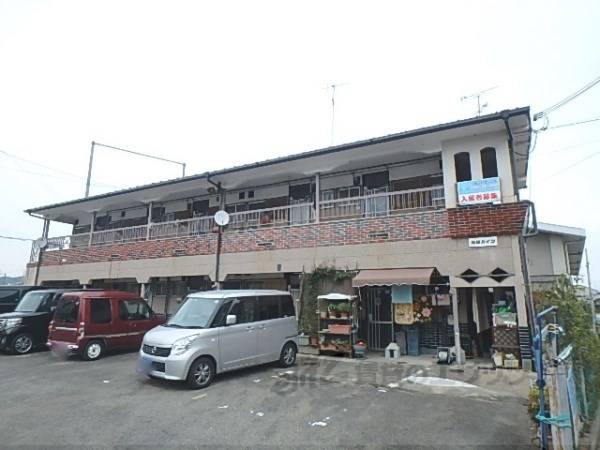 096100の外観写真