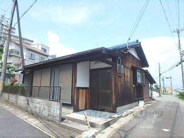 096122の外観写真