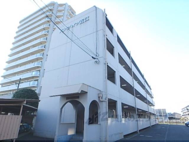 パンセハイツ近江外観写真1