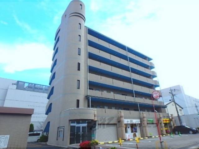 ロン・ラヴィーヌ外観写真2