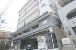 オーバルコート京都三条通外観写真