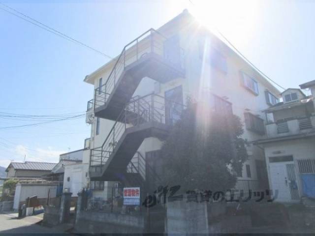 グッピーハイツ外観写真2