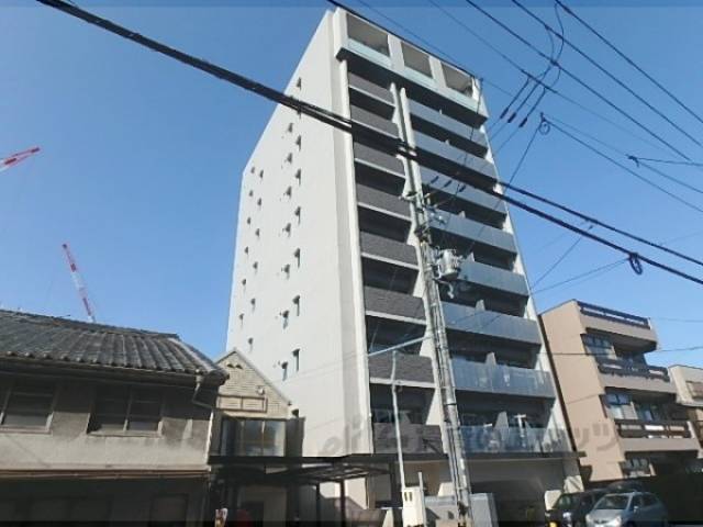 Ｒ－３Ｃｏｕｒｔ外観写真1