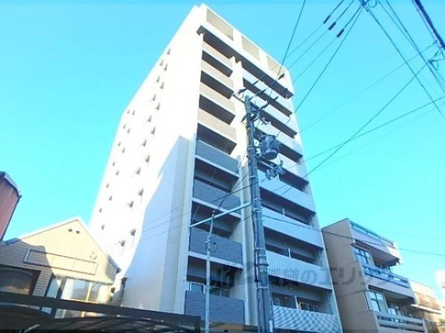 Ｒ－３Ｃｏｕｒｔ外観写真3