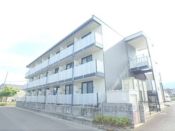 096593の外観写真