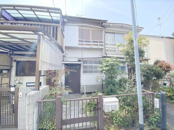 096677の外観写真