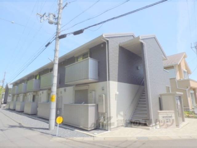 シャルマントリシティ３外観写真1