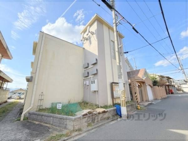 096879の外観写真