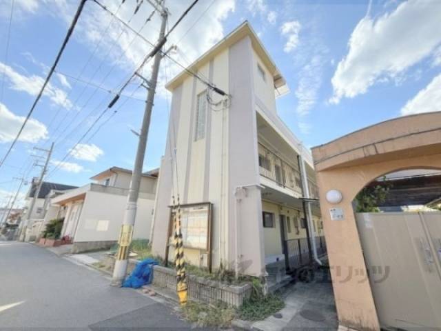 稲荷マンション外観写真3