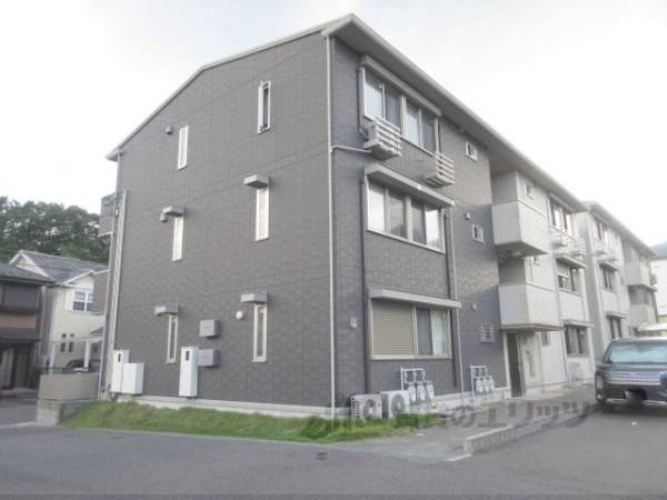 096885の外観写真