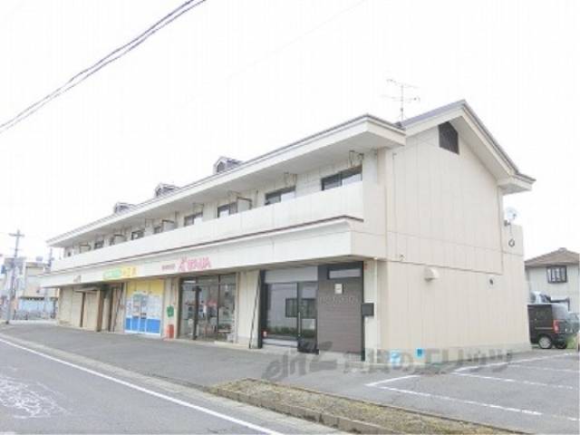 エステート北里外観写真1