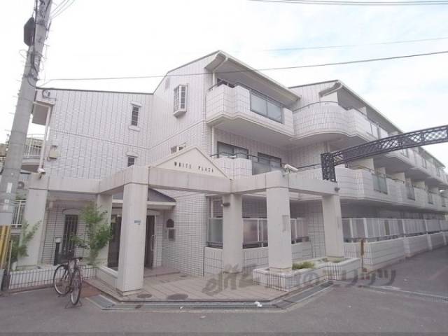 ホワイトプラザ外観写真2