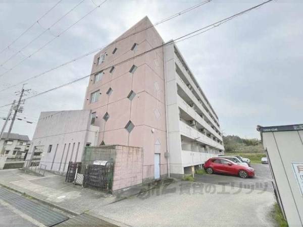 097182の外観写真