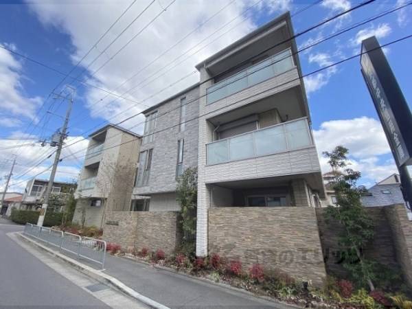 097201の外観写真