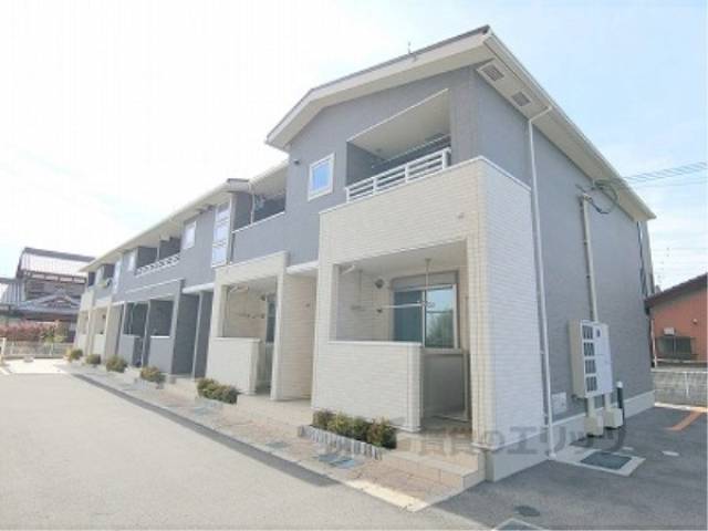 パル・ボナール外観写真1