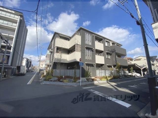 シャーメゾン花屋町外観写真3