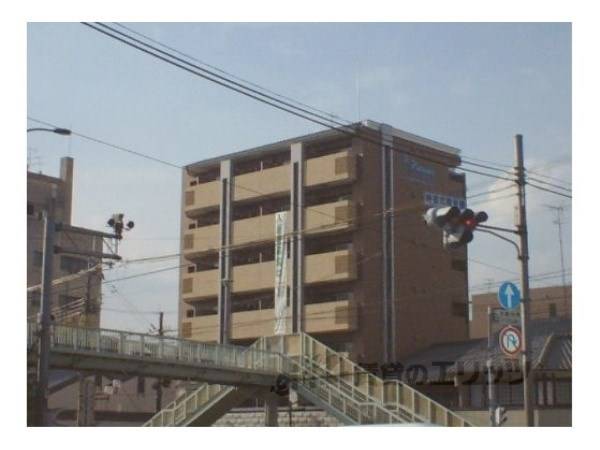 097738の外観写真