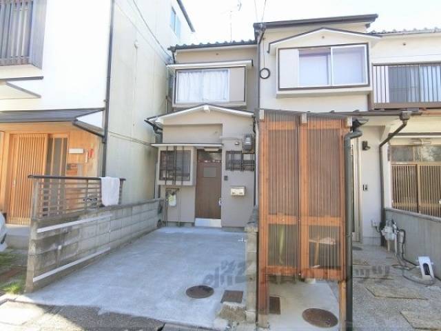 貸家外観写真2