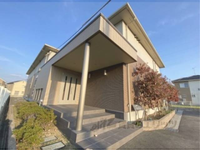 グレイスコート外観写真2