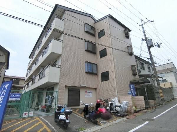 098457の外観写真
