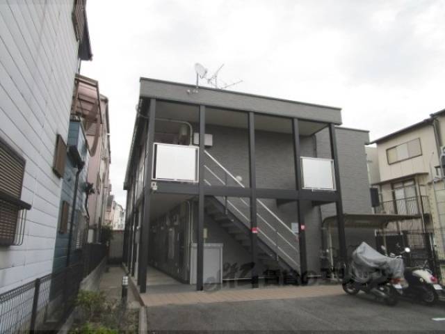 レオパレス東森本外観写真1