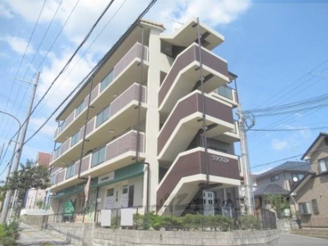 ランプロン外観写真2