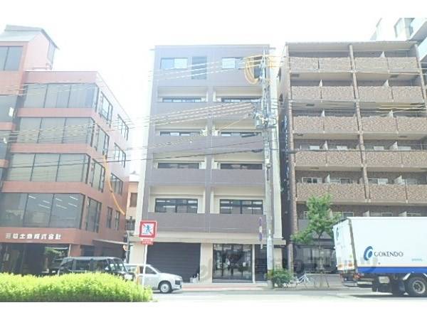 098624の外観写真