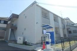 クレイノドミール城陽外観写真