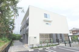 ローレル外観写真