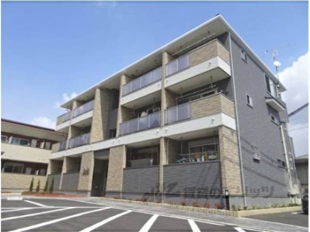 プログレスⅦ番館西屋敷外観写真1