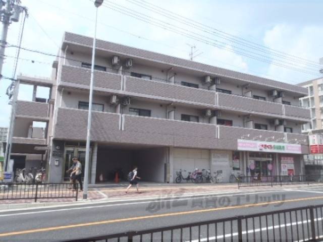 メゾンニュアージュ外観写真1