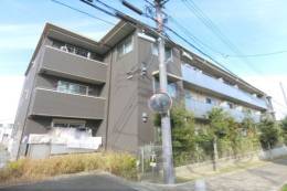 ホワイトヒルズ外観写真