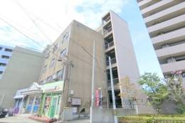 山辺マンション外観写真