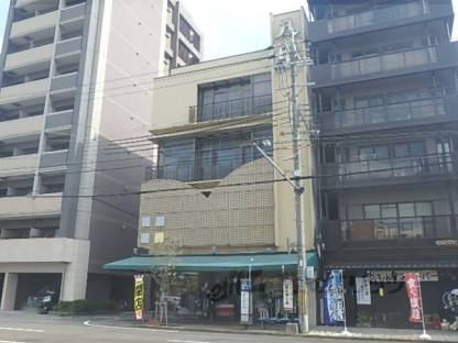 八甲ビル外観写真3