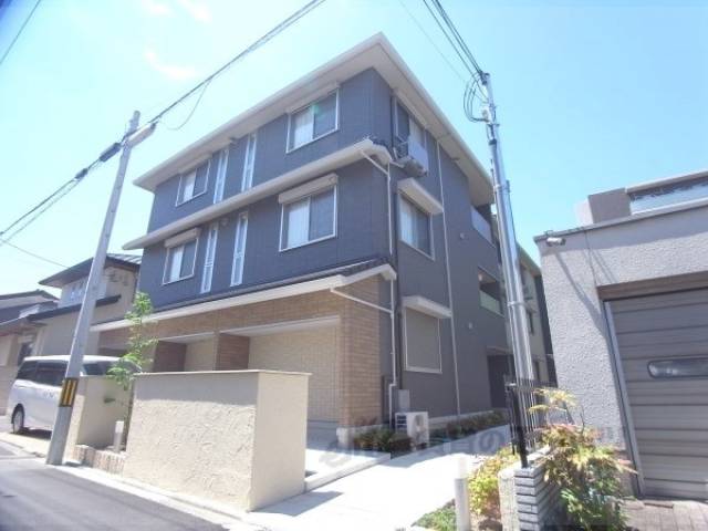 サン・フローラ伏見板橋外観写真1