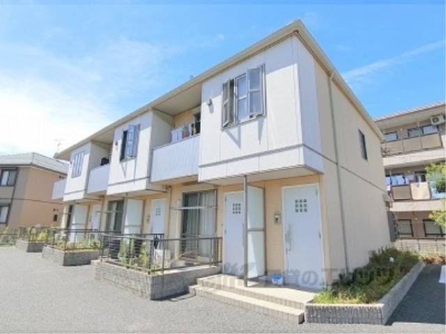 シャトーサイド外観写真1