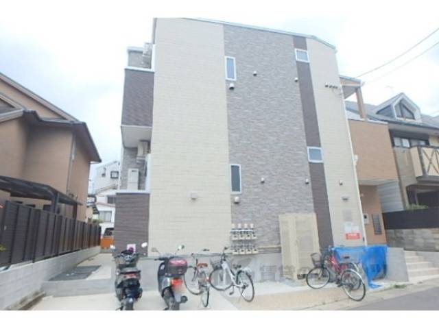 ブライトヒルズ椥辻外観写真2